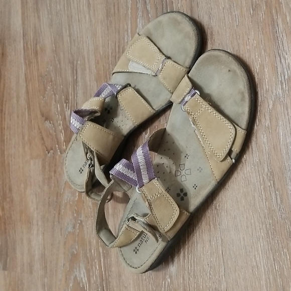 (9.5M) Naturalizer N5 Comfort Leather Strappy Sling-Back Outdoor Beach Vacation - Picture 1 of 10